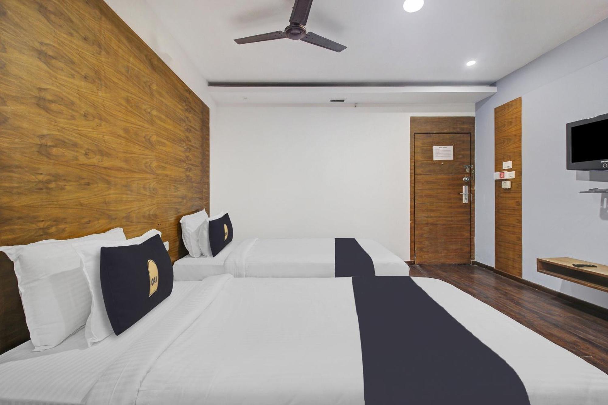 Townhouse Oak The Margi Hotel Near Yosufguda Metro Station Hyderabad Ngoại thất bức ảnh