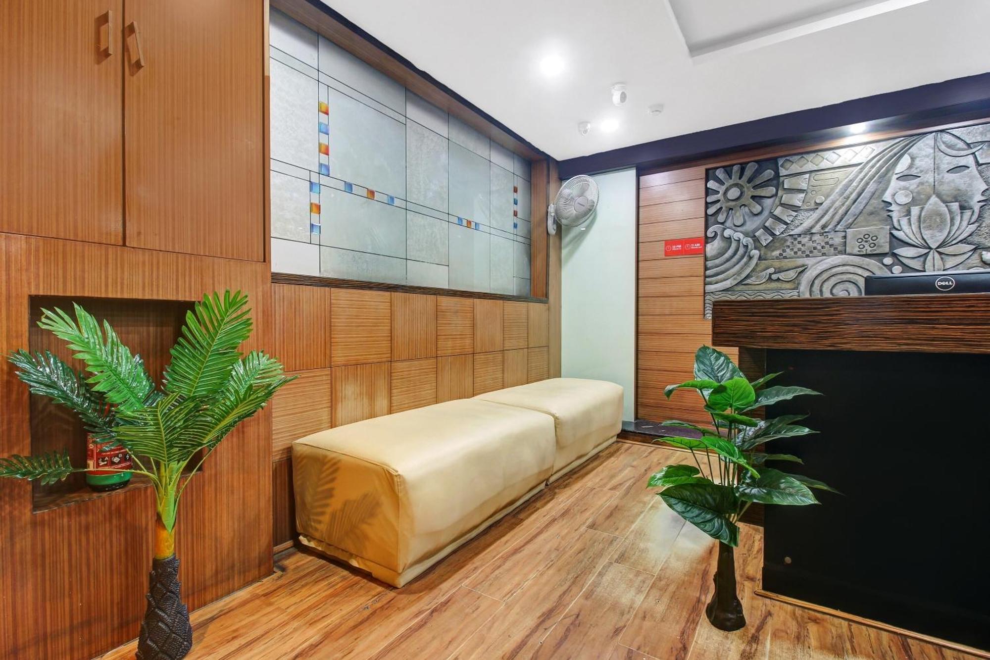 Townhouse Oak The Margi Hotel Near Yosufguda Metro Station Hyderabad Ngoại thất bức ảnh