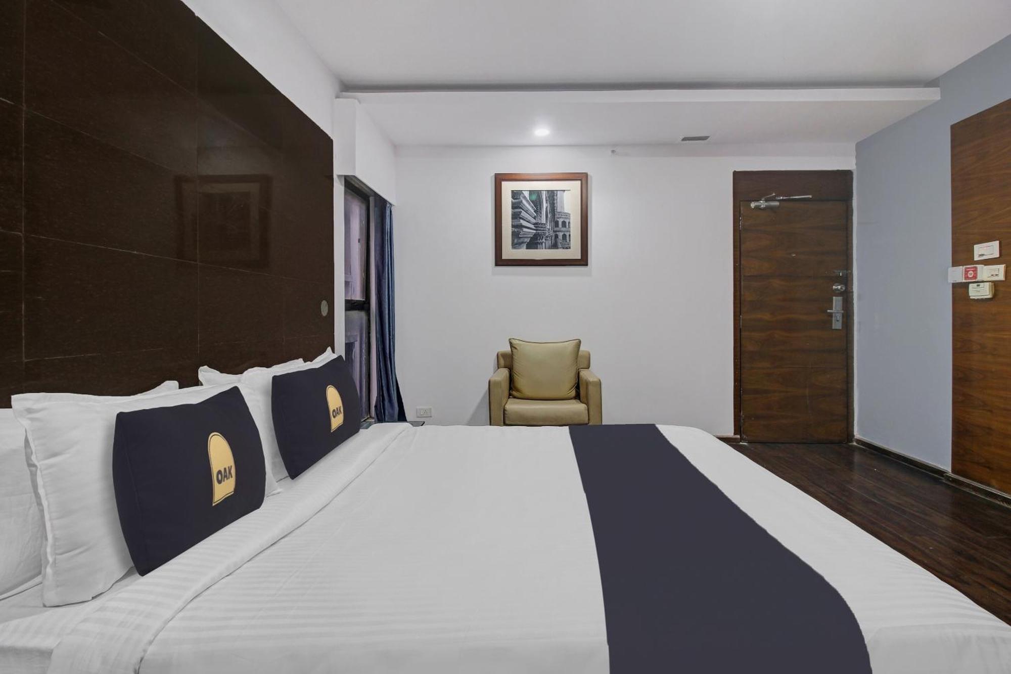 Townhouse Oak The Margi Hotel Near Yosufguda Metro Station Hyderabad Ngoại thất bức ảnh