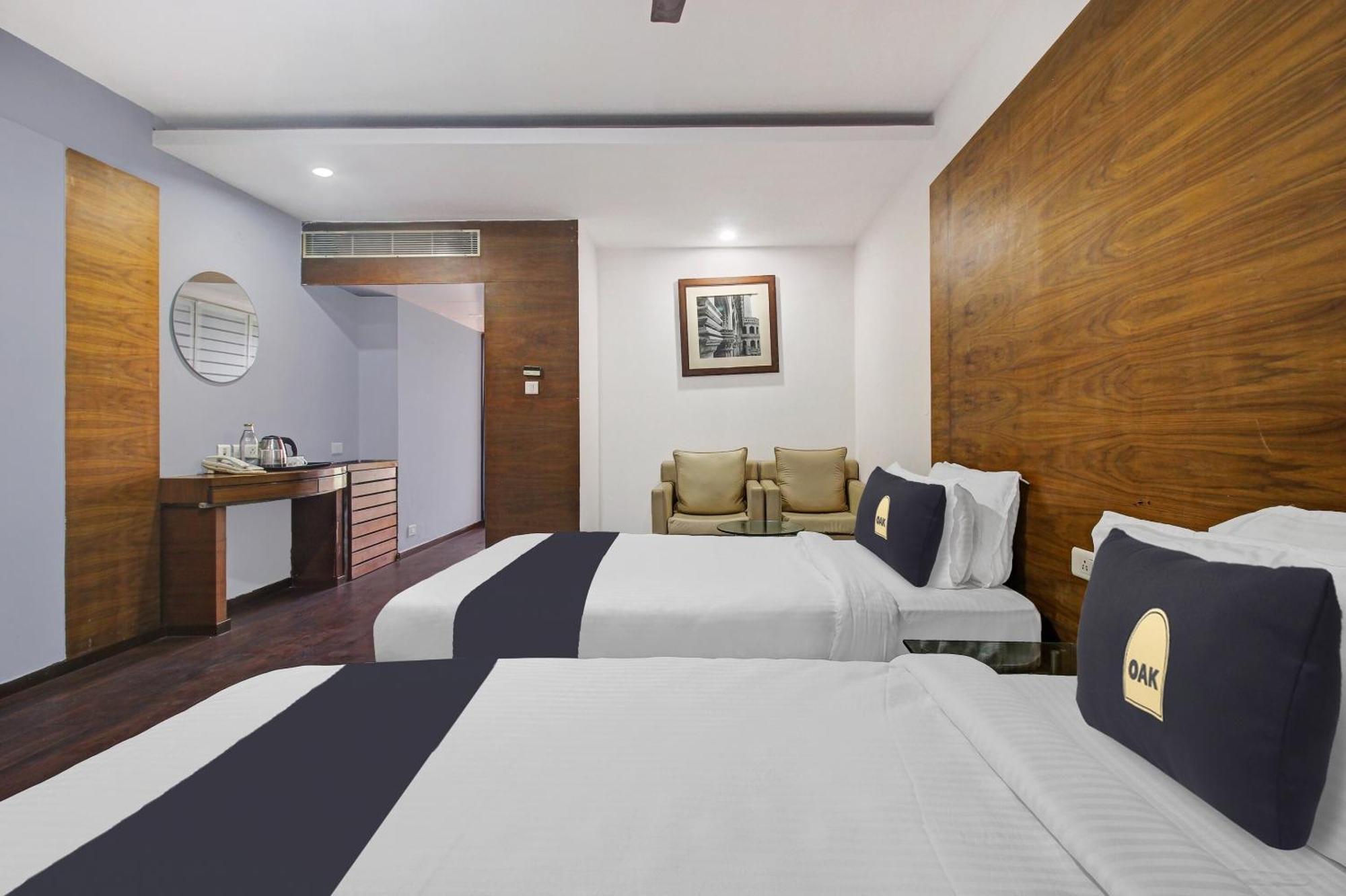 Townhouse Oak The Margi Hotel Near Yosufguda Metro Station Hyderabad Ngoại thất bức ảnh