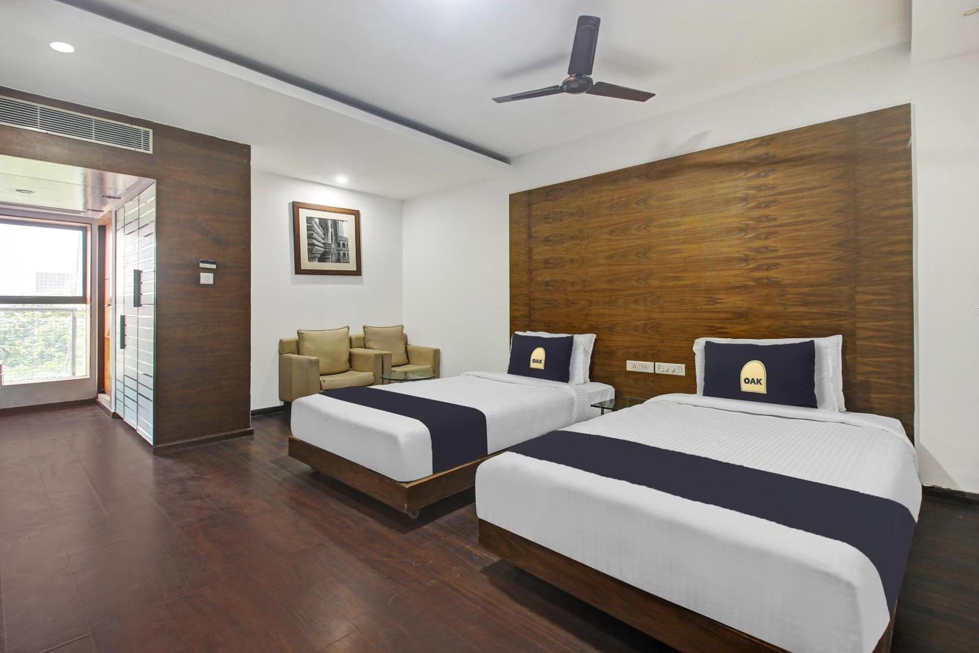 Townhouse Oak The Margi Hotel Near Yosufguda Metro Station Hyderabad Ngoại thất bức ảnh
